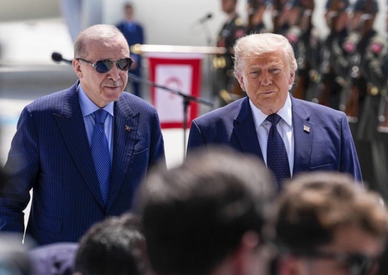 Erdogan razgovarao s Trumpom, evo na što ga je upozorio