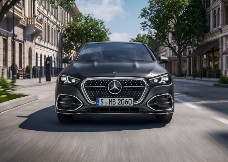 Mercedes temeljito obnovio C-klasu: Benzinci i dizelaši ostaju, a stiže puno nove tehnologije