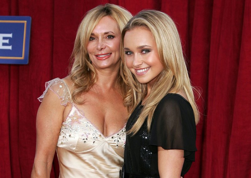 Majka Hayden Panettiere: Uz nju je bio čovjek kojeg smo se pokušavali riješiti
