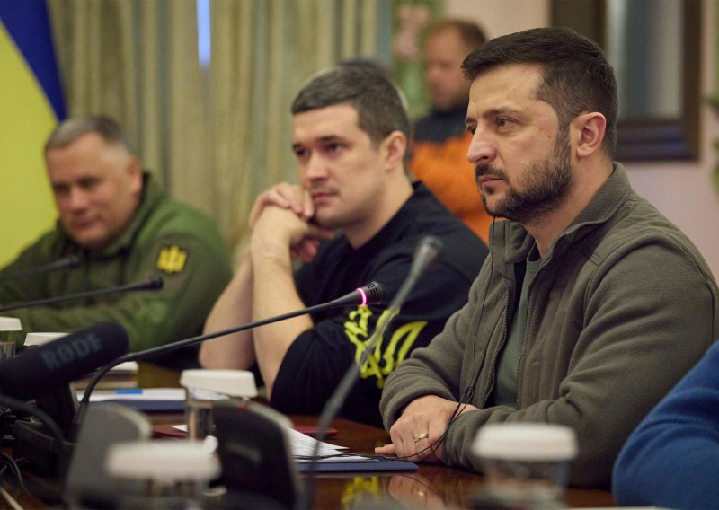 Smijenjeni ministar Zelenskom postavio nezgodno pitanje: 'Mora odgovoriti'