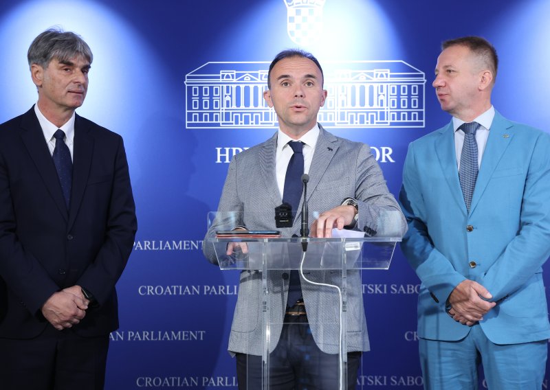 Udružili se gradovi i općine pod IDS-om: Za Omiš prikupili 41 tisuću eura