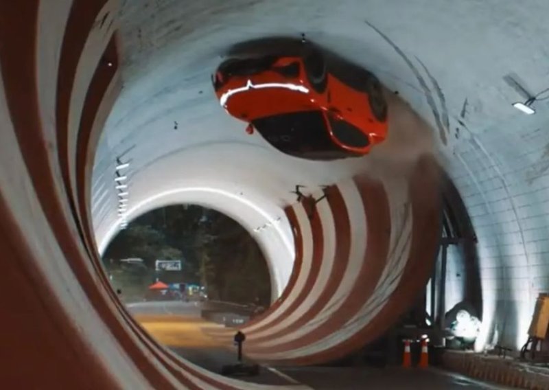 Kinezi su pokušali ponoviti jedan od najluđih Schumacherovih poteza. Snimka otkriva što se zapravo dogodilo