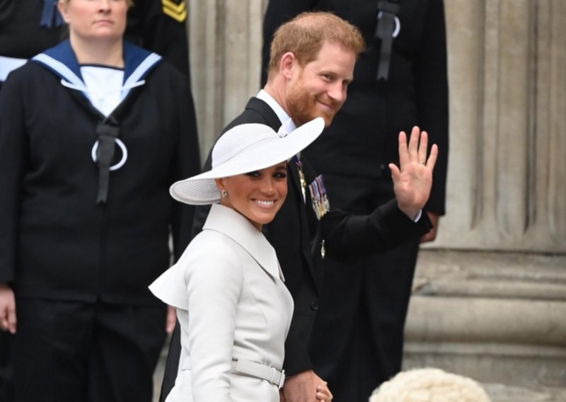 Princ Harry i obitelj vraćaju se iz SAD-a u Britaniju