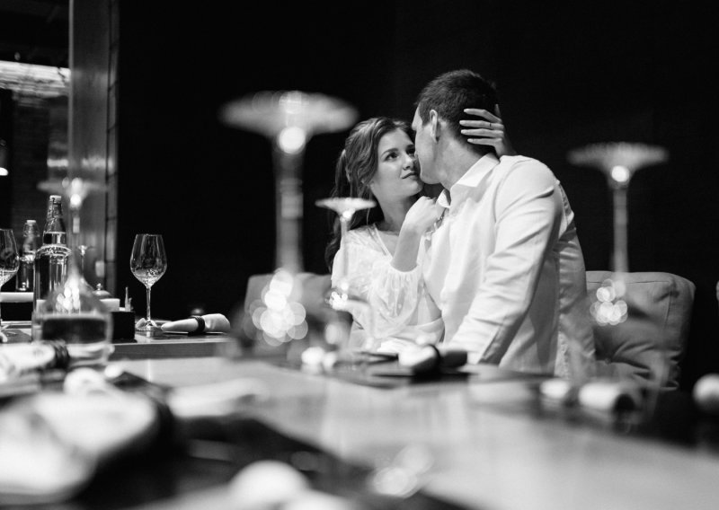 Al' se nekad dobro jelo: Pogledajte što se 1969. posluživalo gostima na svadbi u Crikvenici