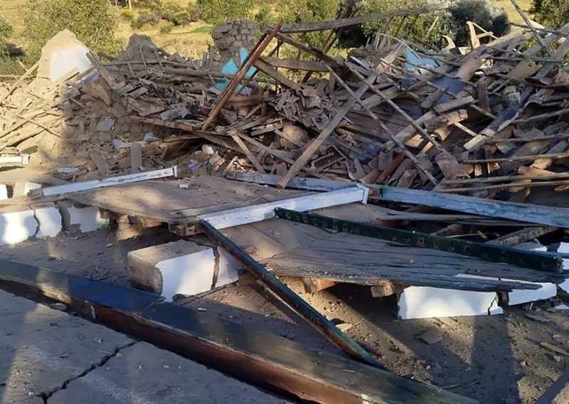 Snažan potres magnitude 6,7 pogodio Peru: Oštećene desetine zgrada