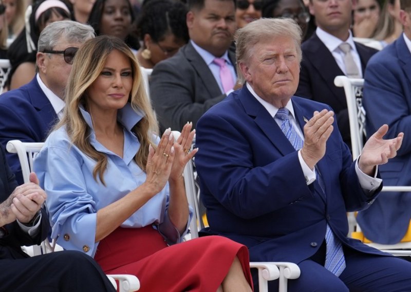 Trump prijeti rušenjem Kennedyjeva centra: Želi svoje ime na zgradi
