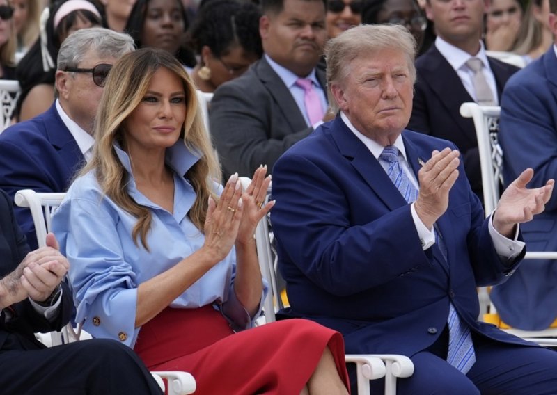 Trump prijeti rušenjem Kennedyjeva centra: Želi svoje ime na zgradi