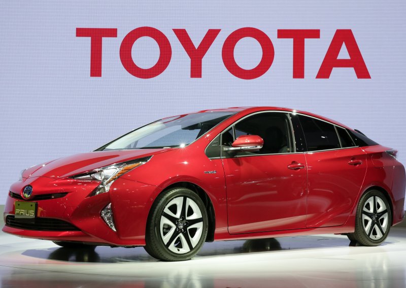 Došao je među milijunske Ferrarije sa starom Toyotom. Prvo su mu je razbili, a onda se dogodilo nešto nevjerojatno