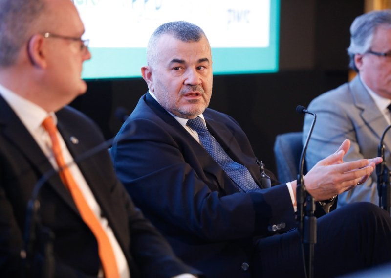 Gorivo je upravo poskupjelo, ali tu nije kraj: Umićević upozorava što nas tek čeka