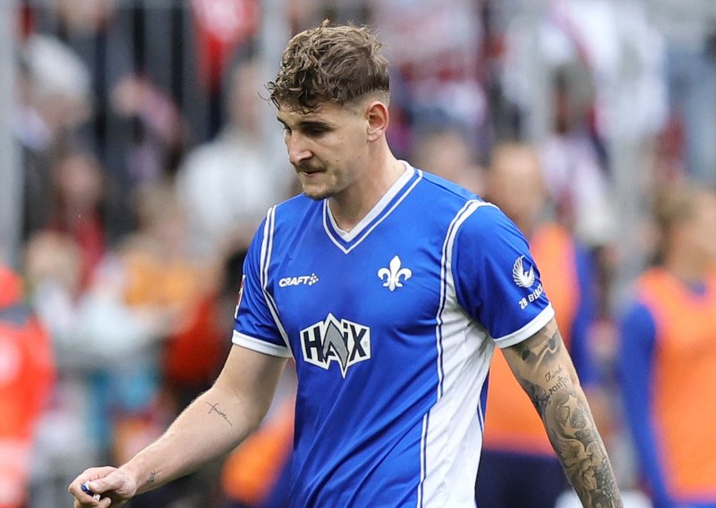 Bruno Petković dobio društvo! Hrvatski stoper potpisao za Kocaelispor