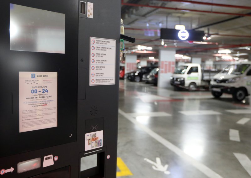 Milijunima vozača stiglo neobično upozorenje: ‘Ne parkirajte automobil u garaži’