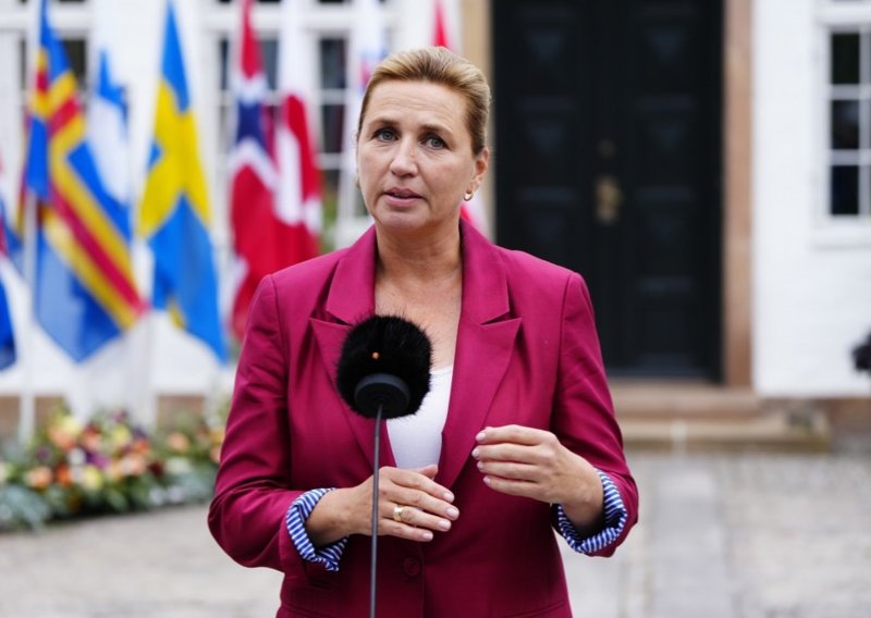 Plastični kirurg ponudio joj da 'sredi' nos, danska premijerka odgovorila bez zadrške