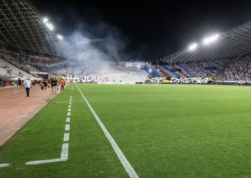 UEFA žestoko kaznila Hajduk zbog divljanja navijača protiv Rakowa, kažnjen i jedan igrač