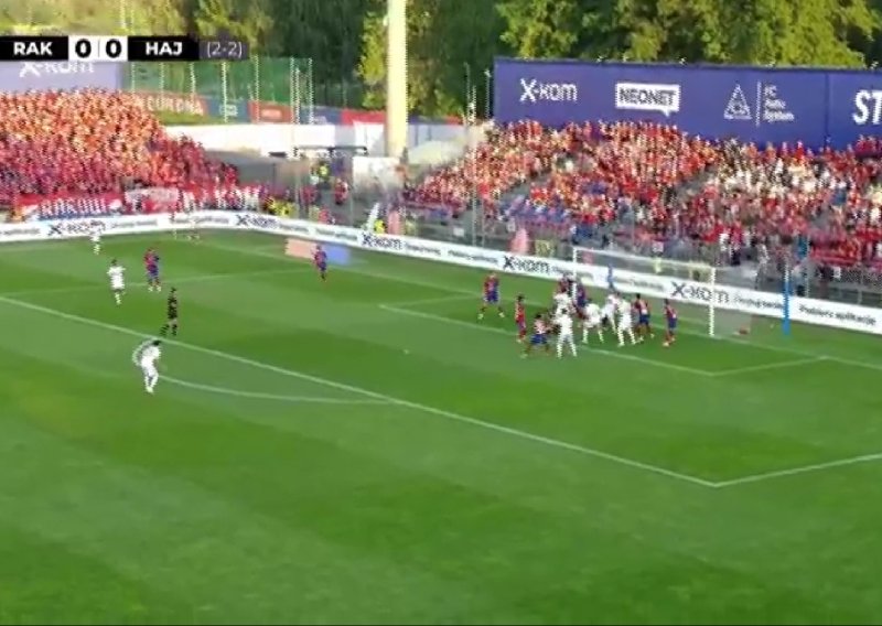 Hajduk zabio u prvoj minuti u Poljskoj: Sudac poništio gol, a onda se uključio VAR! Pogledajte što se dogodilo