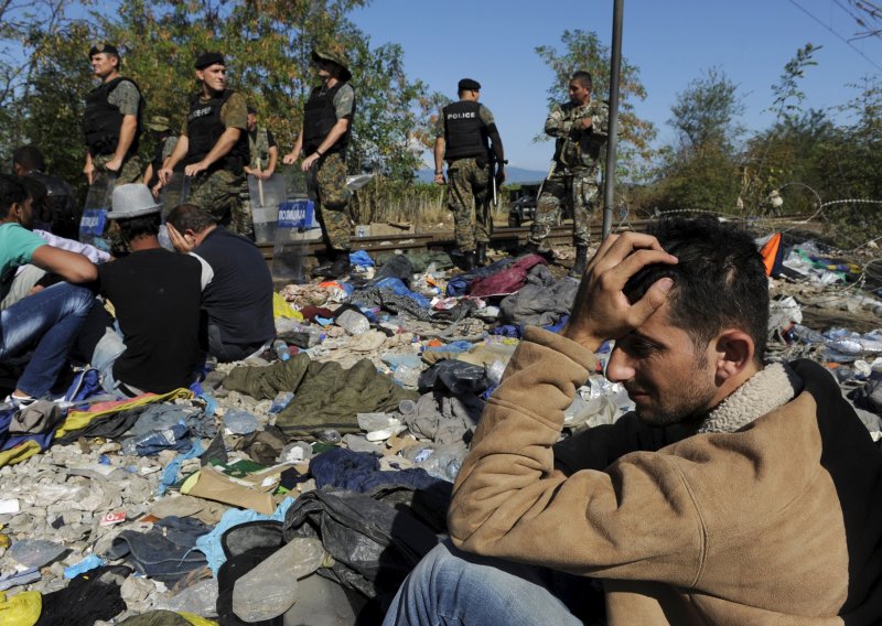Više od tisuću migranata jutros ušlo u Srbiju iz Makedonije
