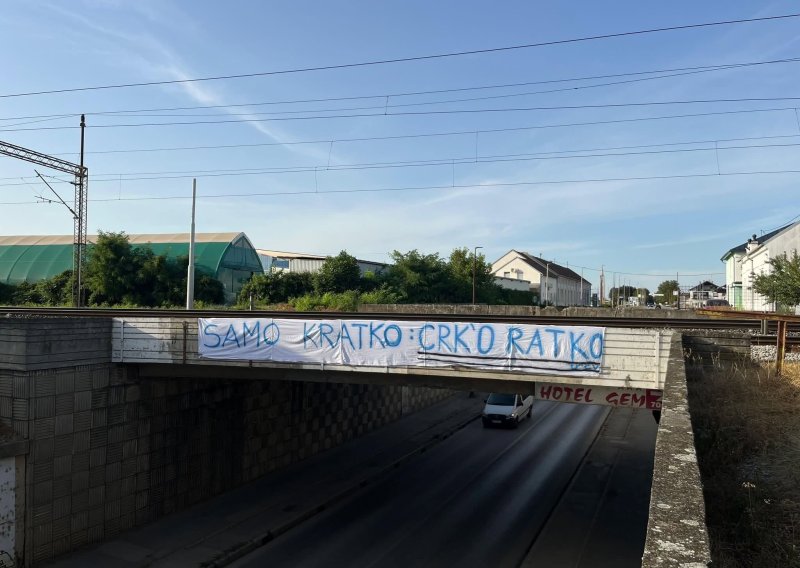 Poruka iz Vinkovaca: 'Samo kratko: Crk'o Ratko'