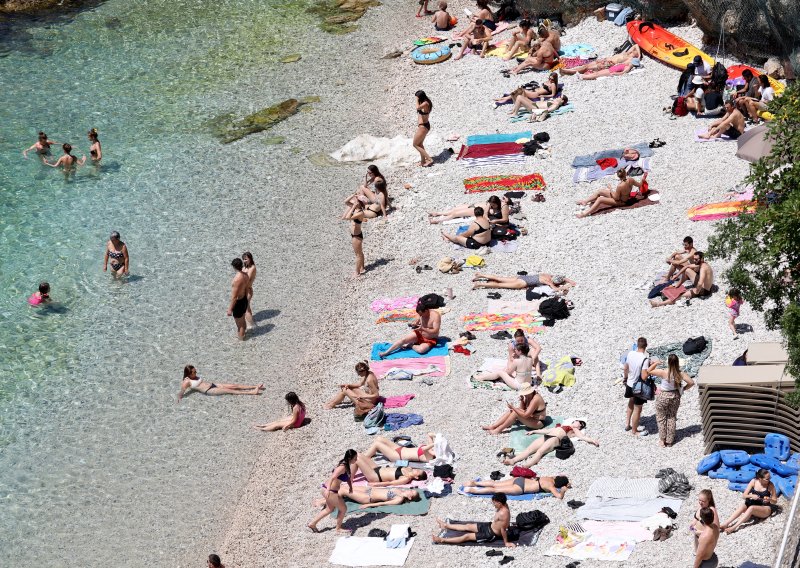 Upozorenje kupačima: Na ovoj se plaži ne preporučuje kupanje do daljnjeg!