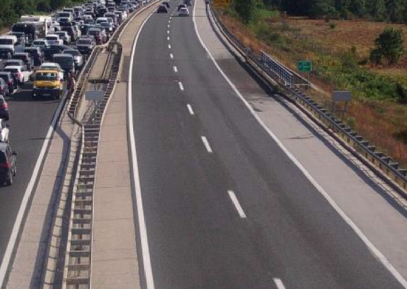 Policija zgrožena scenama na A1: 29 vozača krenulo kroz hitni koridor, neki i u suprotnom smjeru