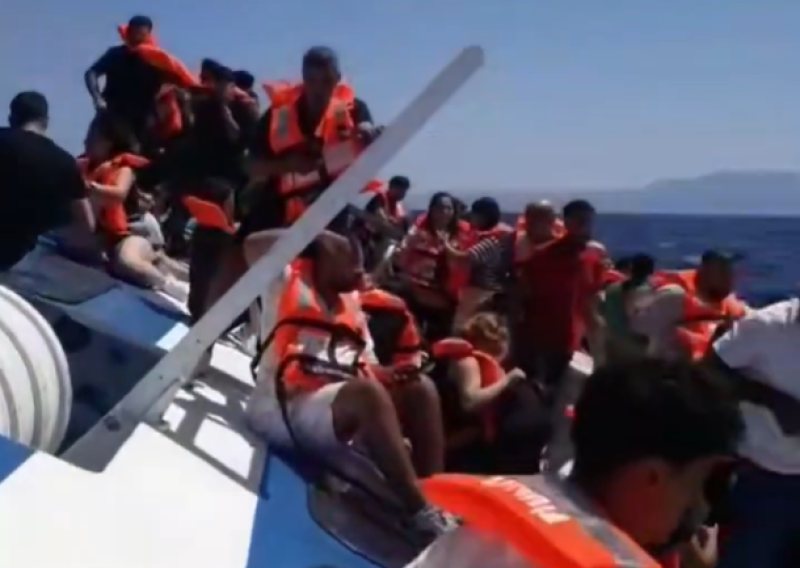 Novi detalji o prevrtanju broda kod Cipra: Poginula još jedna osoba, 23 nestalih