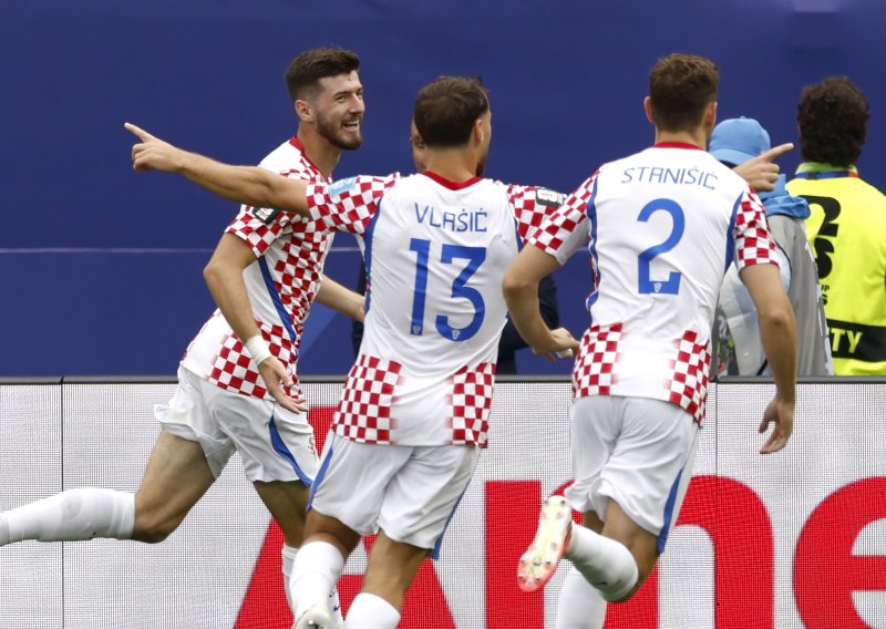 Vatreni radi transfer karijere: Klub iz Premier lige za njega nudi 70 milijuna