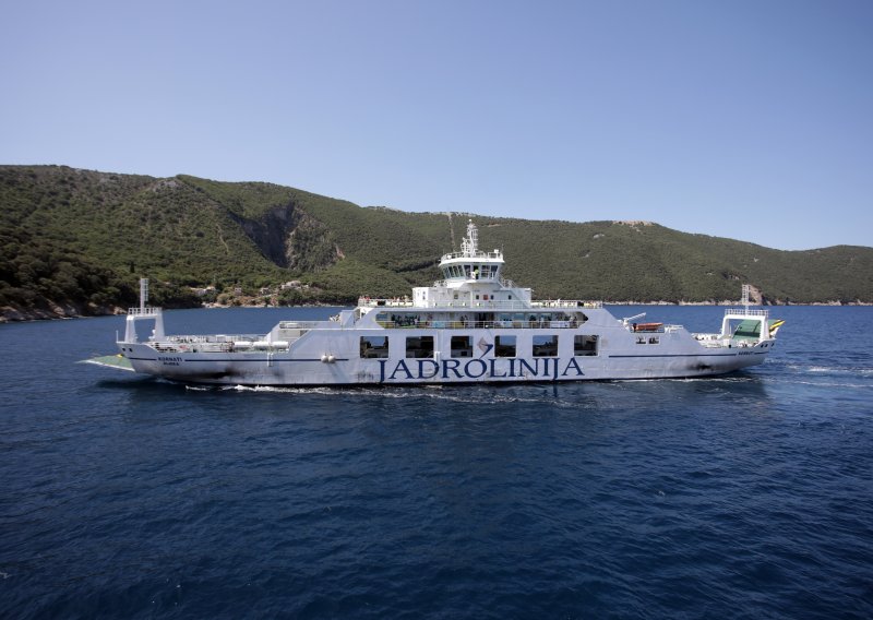 Jadrolinija produljuje brzobrodsku liniju Zadar-Ancona