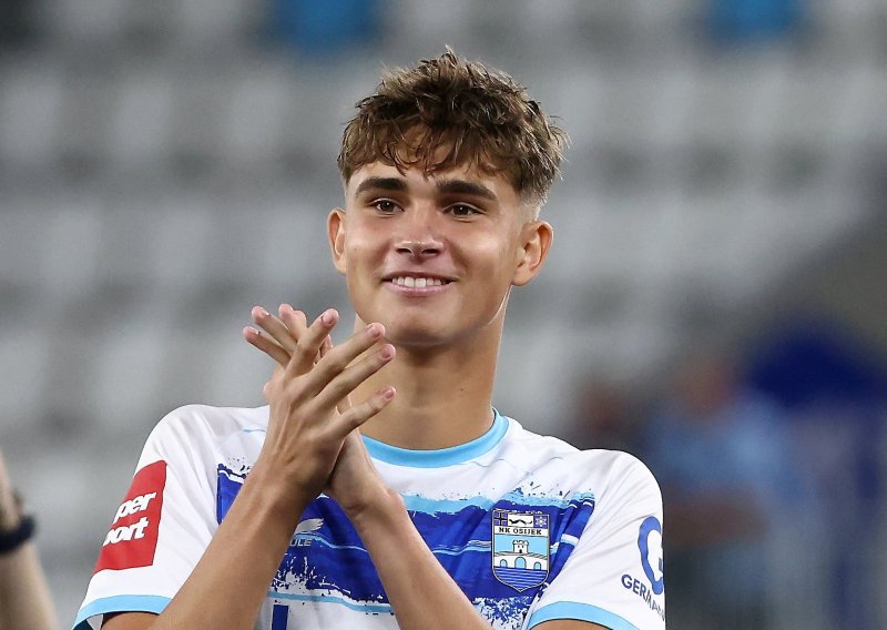 Srednjoškolac zabio dva gola i preko noći postao zvijezda SHNL-a: Tko je Jona Ježić?
