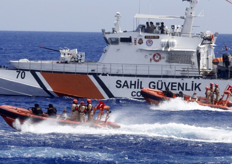 Raste broj nestalih nakon trajektne nesreće kod Cipra: Traga se za 20 osoba, osam poginulih