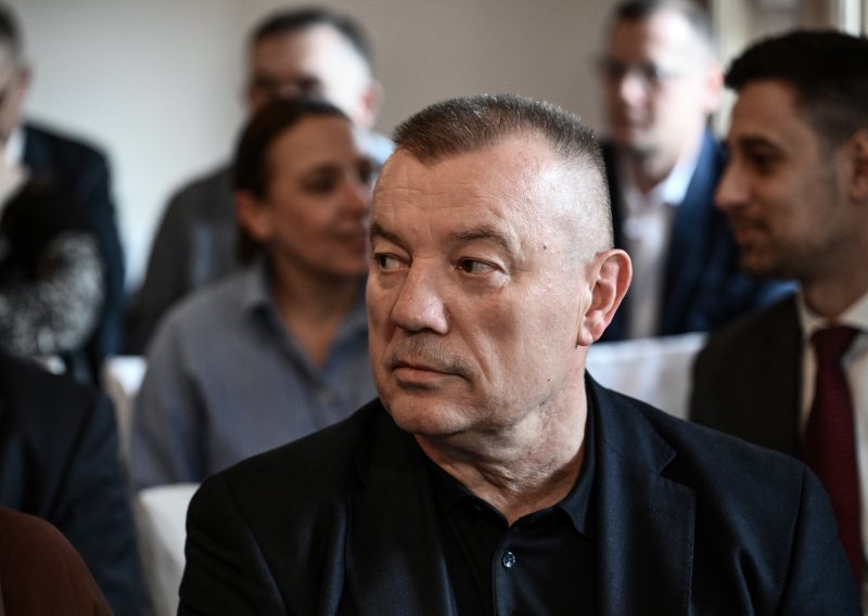 General Filipović pijan izazvao prometnu nesreću. Teško ozlijeđena žena