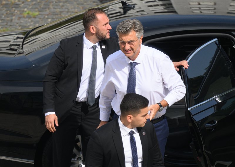 Plenković stiže u Liku, Gospićani ga bojkotiraju: Što će biti s opasnim otpadom?
