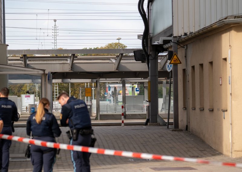 FOTO Stigle su prve fotografije iz Njemačke: Eksplozija na kolodvoru, ima i ozlijeđenih