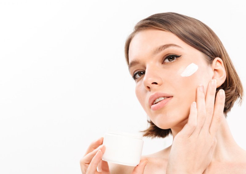 Novi beauty hit obećava ono što dosad nisu mogle kreme: Evo što o njemu kaže znanost