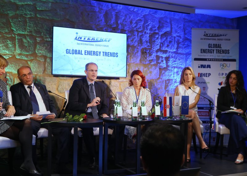Forum Interenef: Stručnjaci o energetskoj i prehrambenoj suverenosti u današnje vrijeme