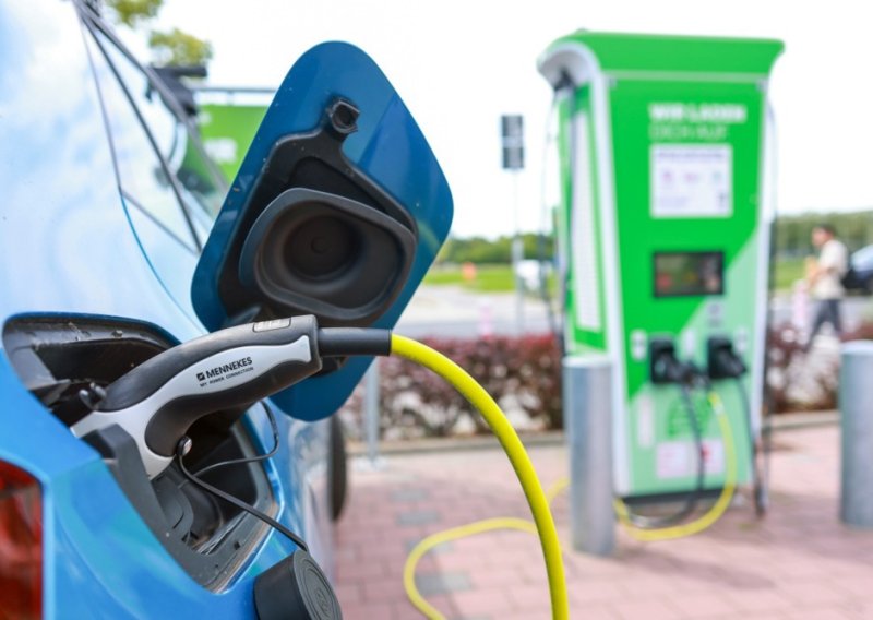 Procvjetala prodaje električnih automobila u Njemačkoj, subvencije glavni okidač