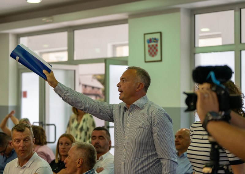 Iz Zagreba se preselio u Gospić zbog boljeg života. Danas se bori da tamo može ostati: Tko je Vjekoslav Bušić