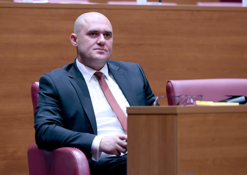 Dabro traži zabranu uvoza smeća: 'Gospić je prehlada, Jakuševac atomska bomba'