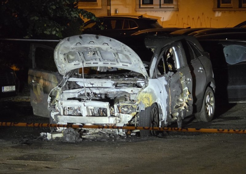 Izgorio automobil zamjenice državne odvjetnice u Slavonskom Brodu