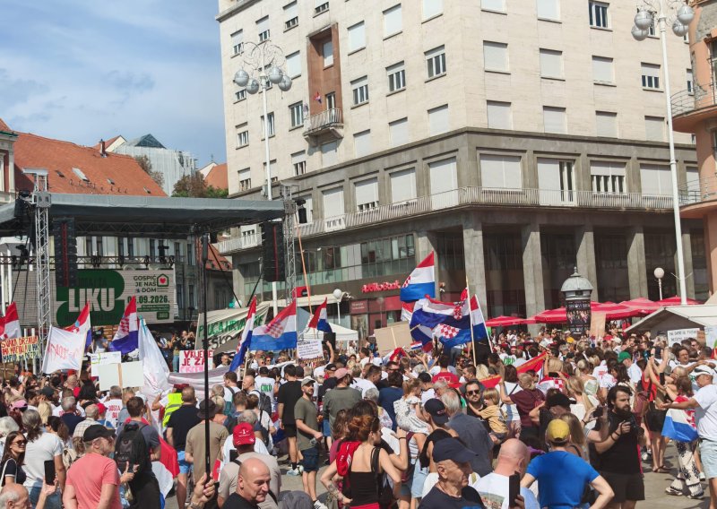 Političari na prosvjedu: 'Ovo je dokaz da Hrvatska još nije propala'
