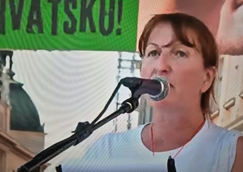Potresan govor Željke iz Gospića: 'Umirem od straha da ću gledati djecu kako pate'