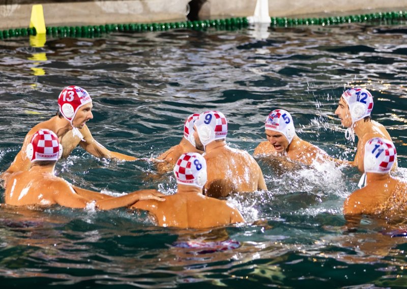 Na prvom svjetskom 4X4 vaterpolskom prvenstvu, Hrvatska preko Srbije stigla do bronce