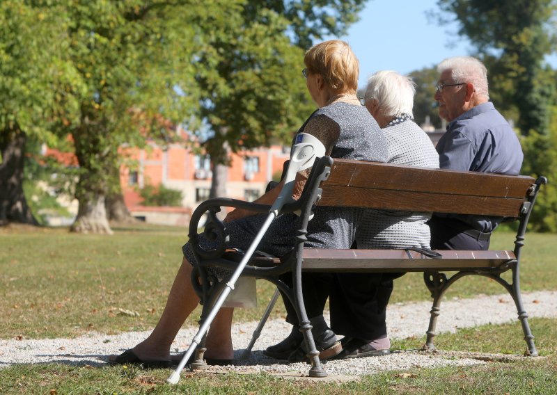 Čak 60 udruga umirovljenika uključilo se u pilot-program poboljšanja kvalitete života