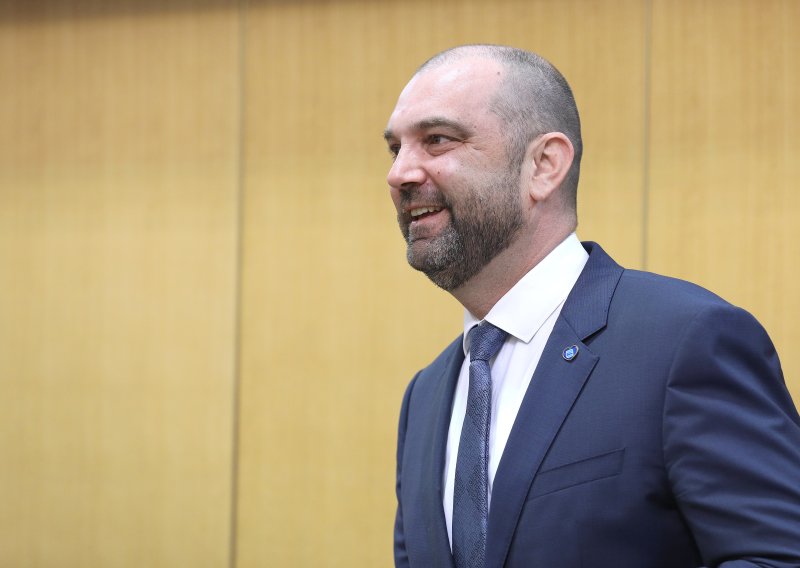 Ravnatelj Instituta za vode: Svi piju zdravstveno ispravnu vodu