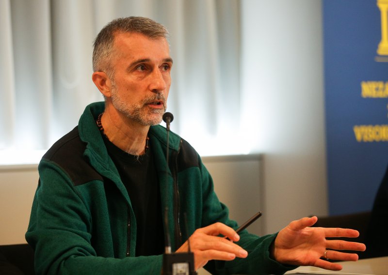 Stručnjak se javio zbog otpada u Gospiću: 'Ima i gorih tvari od PFAS-a i mikroplastike'