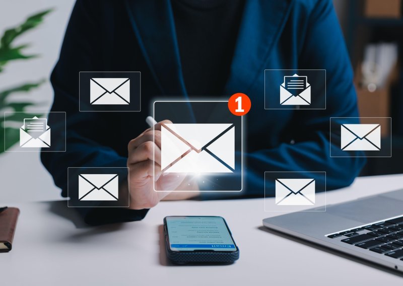 Stigla vam je sumnjiva poruka? Ovako ćete prepoznati phishing i zaštititi podatke