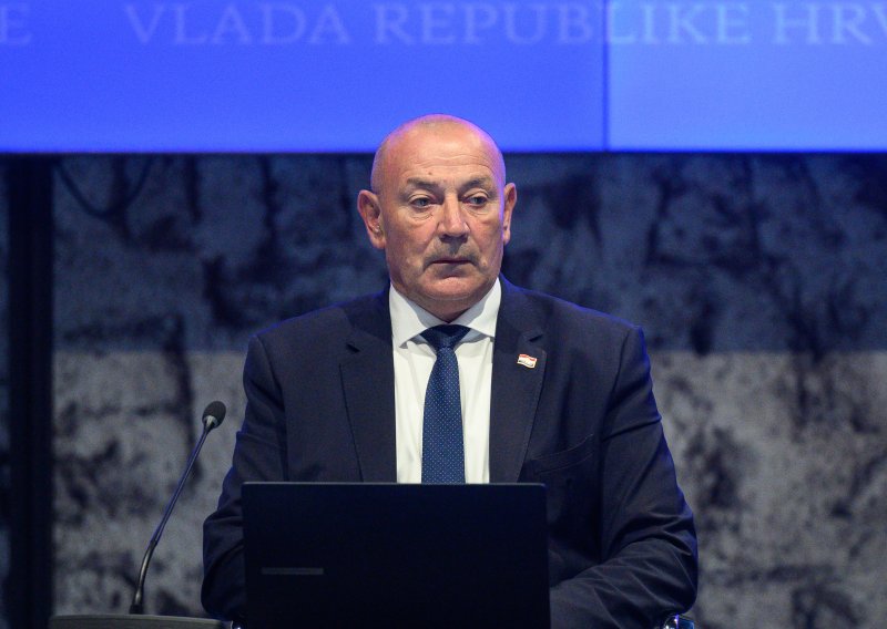 Vlada izdvaja gotovo 100 milijuna eura za branitelje, vojsku i policiju