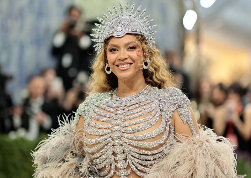 Beyonce je Djevica: Evo zašto se perfekcionizam ovog znaka vidi u svakom njezinu nastupu