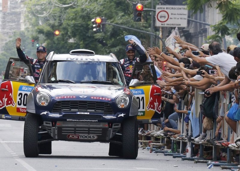 Al-Attiyah i Sunderland etapnim pobjedama otvorili Dakar