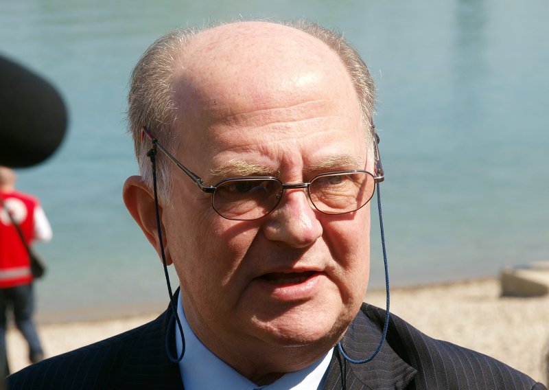 Umro bivši predsjednik Hrvatskog Crvenog križa: Vodstvo preuzeo u Domovinskom ratu