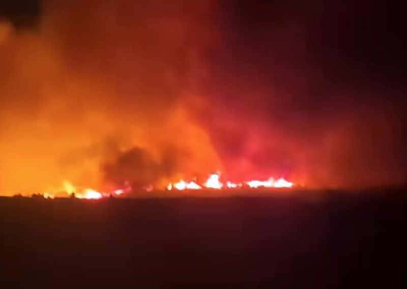 VIDEO Požar na Braču vidi se s Bačvica: Tucaković otkrio kakvo je stanje