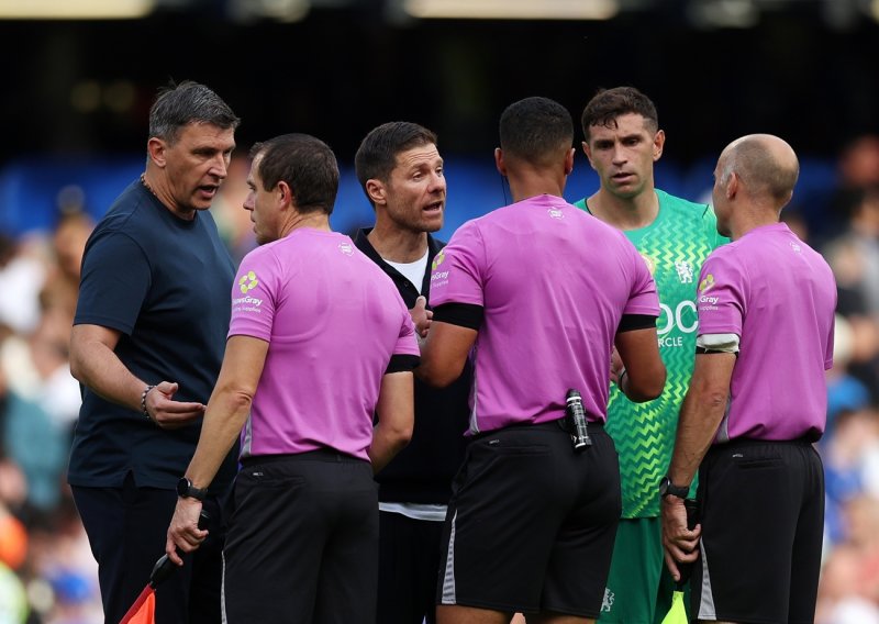 Evo što je nakon kiksa protiv Jakirovićevog Hulla rekao Chelseajev trener Xabi Alonso