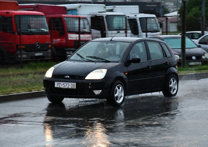 Ovaj dio automobila propada i kada ga gotovo ne koristite: Evo kada ga treba promijeniti
